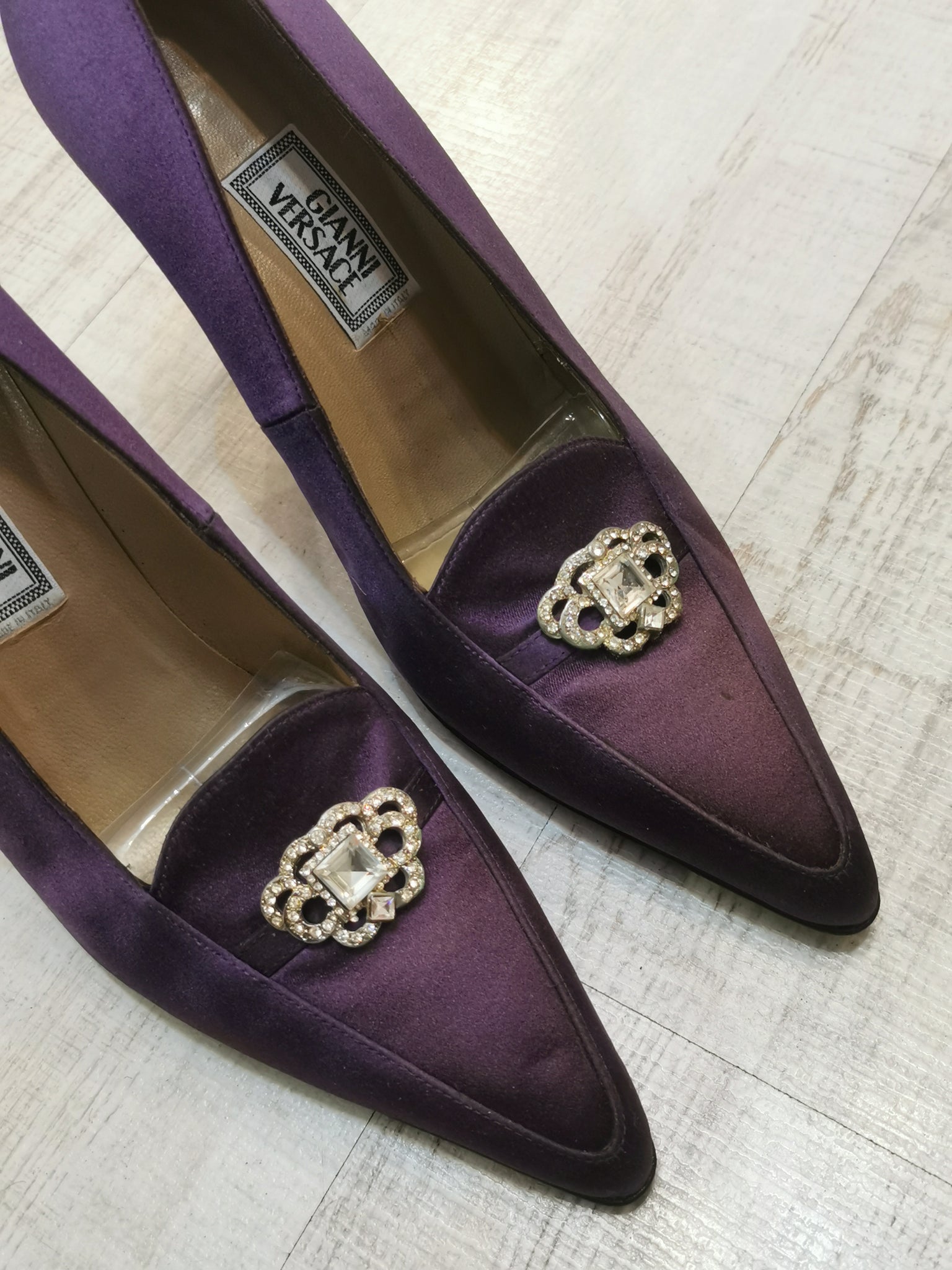 Gianni Versace ljubičaste cipele u špic