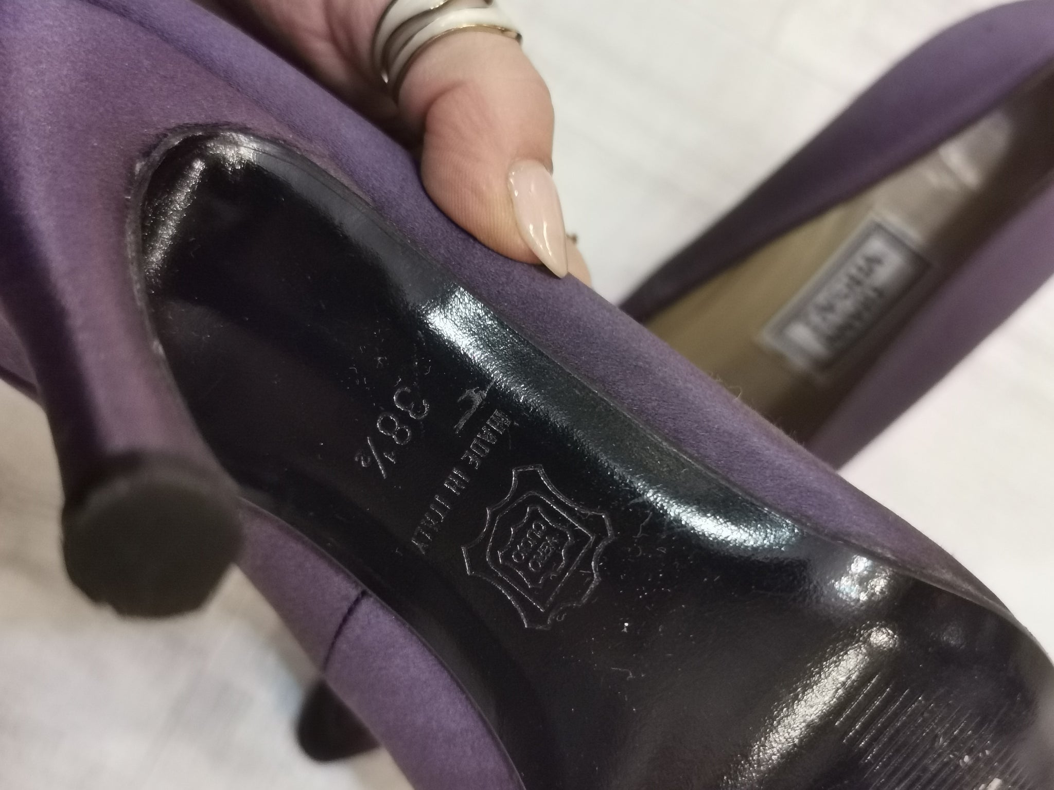 Gianni Versace ljubičaste cipele u špic