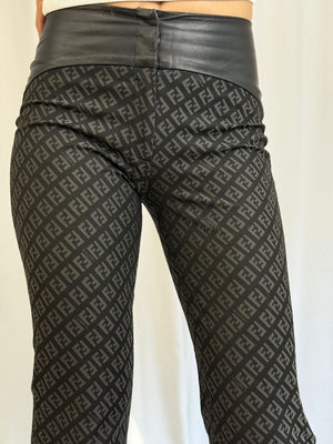 Vintage Fendi monogram pantalone sa kožnim pojasom