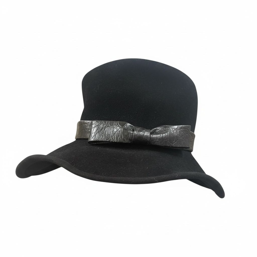 Crni vintage šešir