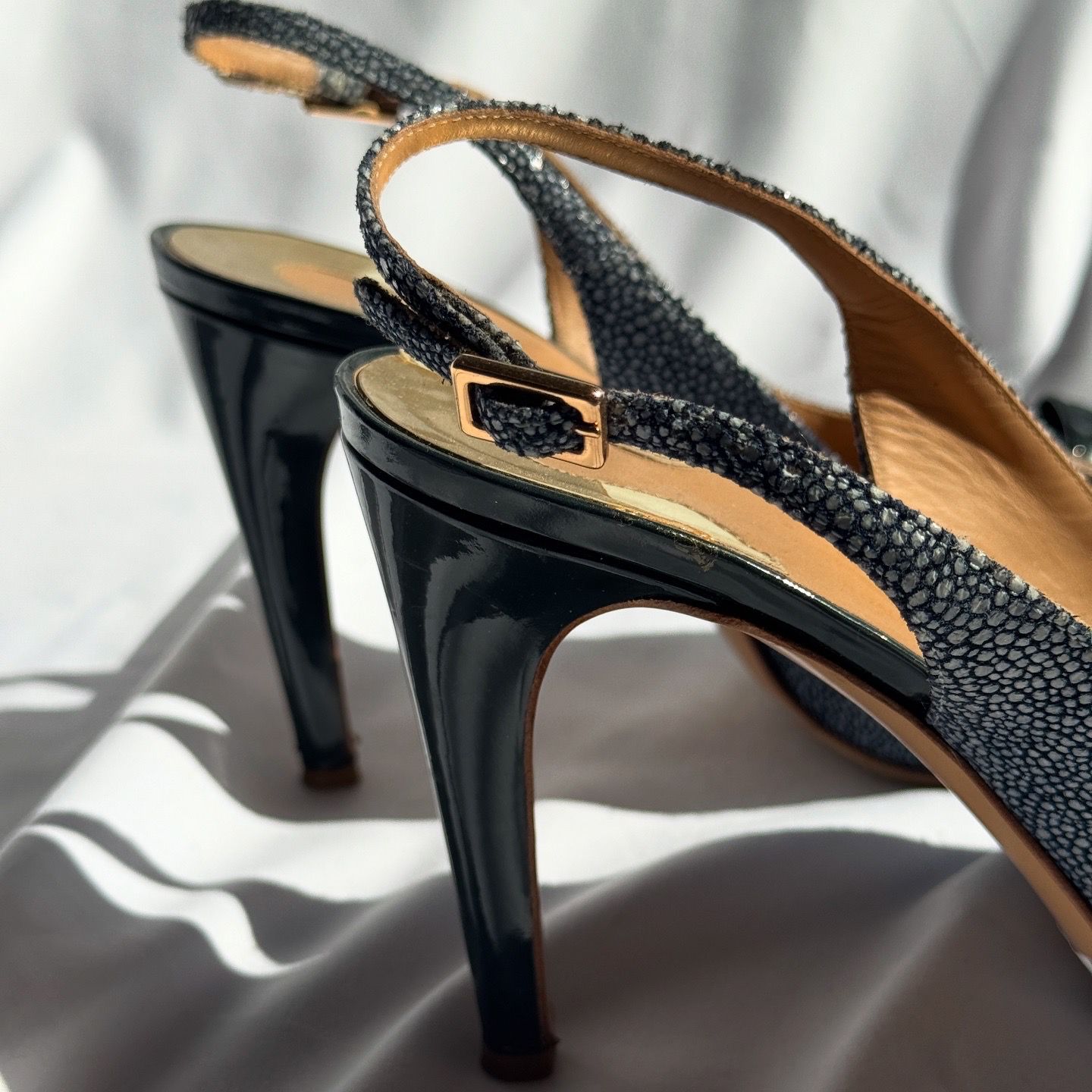 Vintage Salvatore Ferragamo slingback kožne štikle