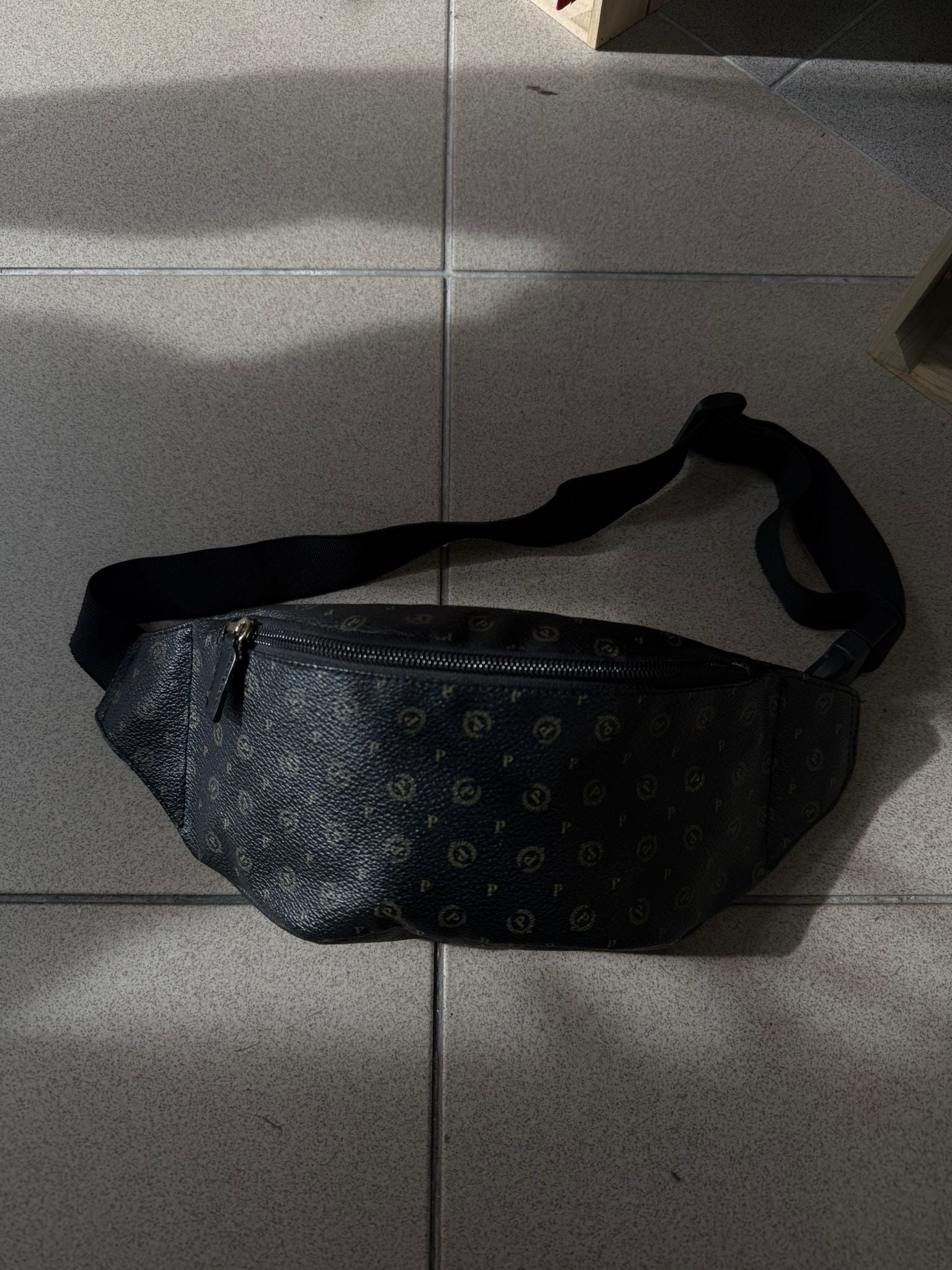 Vintage Pollini crossbody torbica