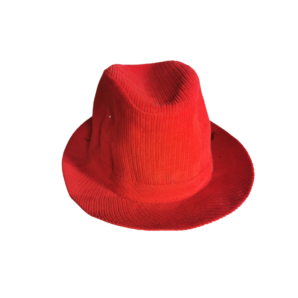 Red Vintage Hat / Crveni Vintage Šešir