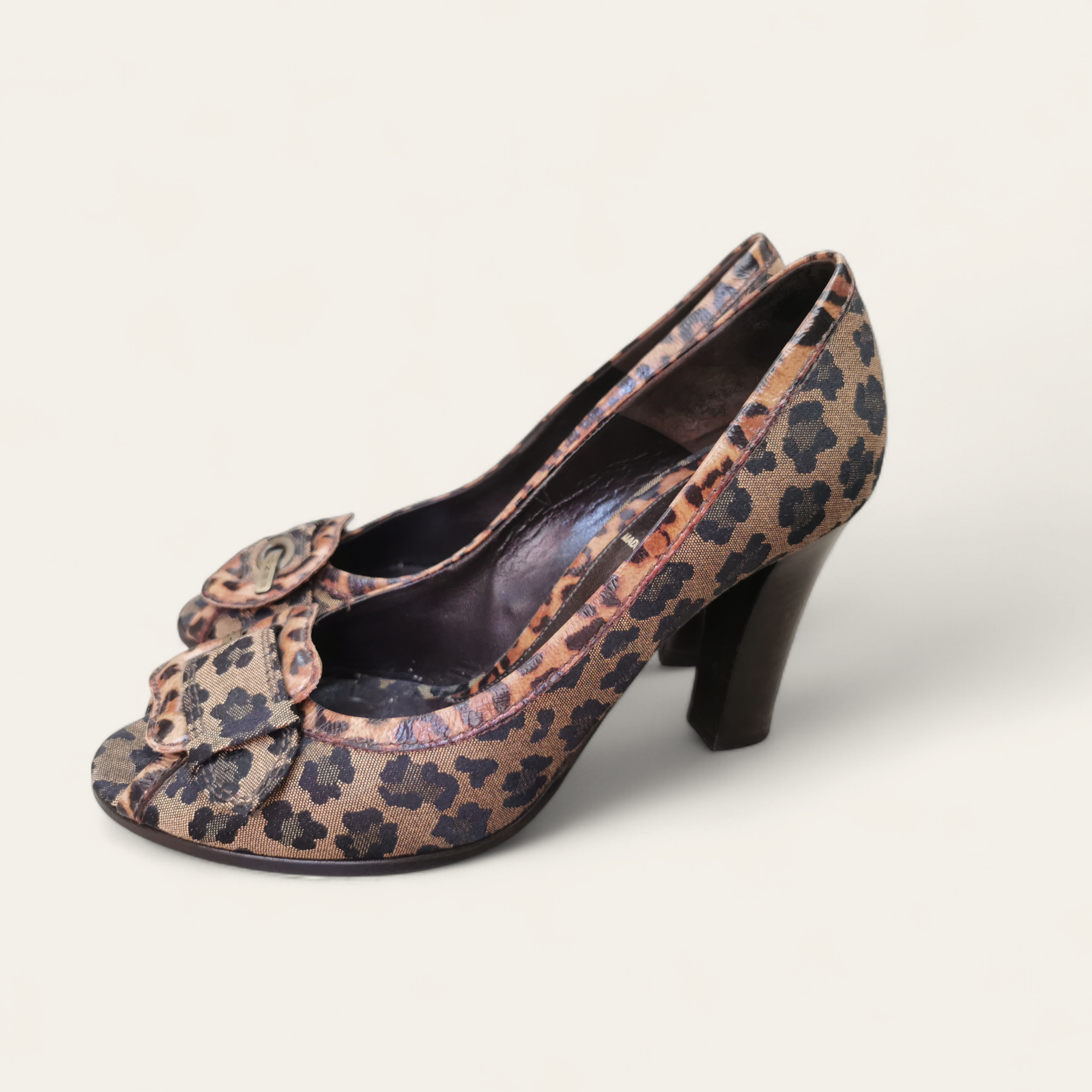 Fendi sandals animal print