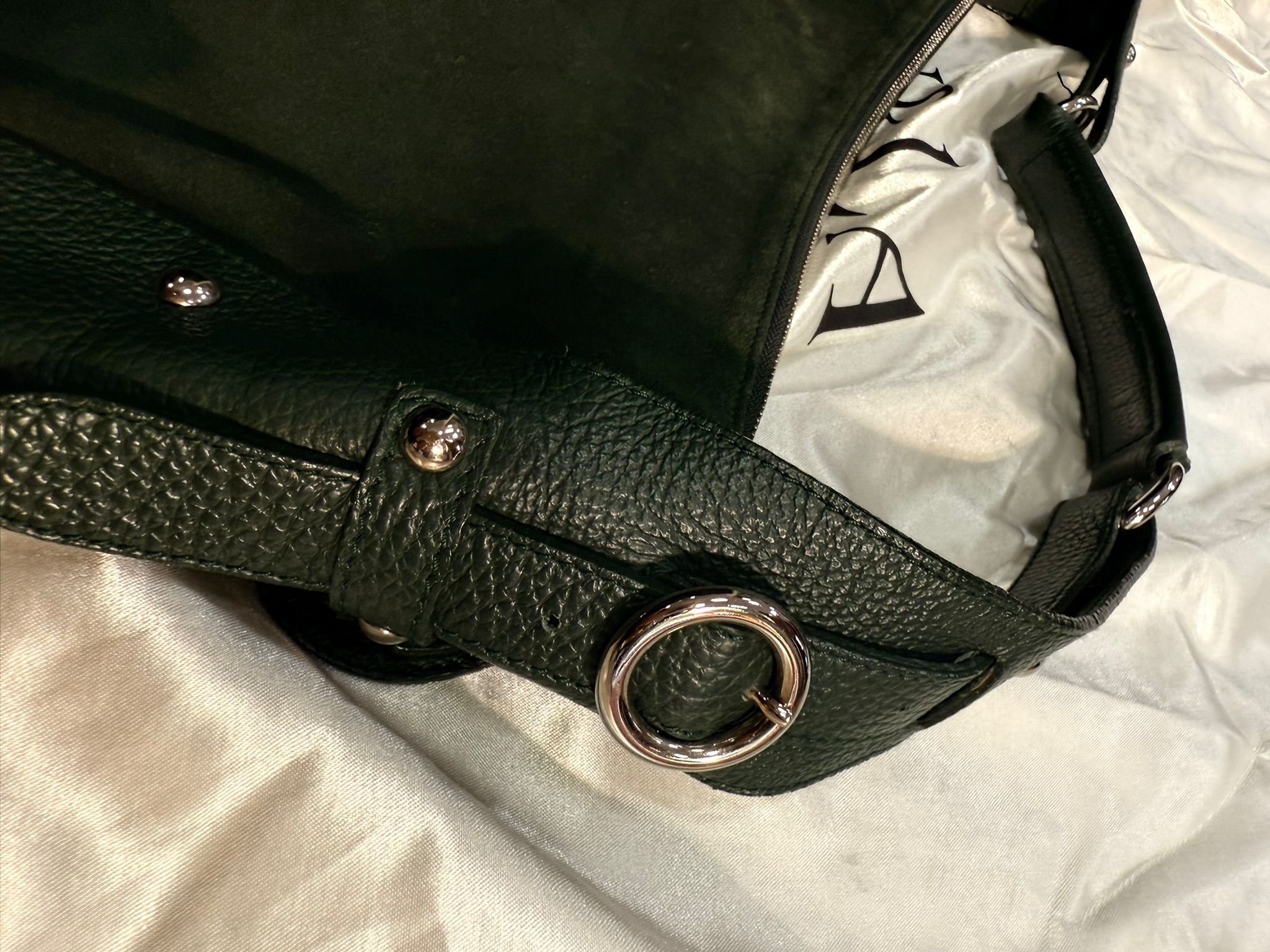 Furla kožna tašna tamno zelene boje