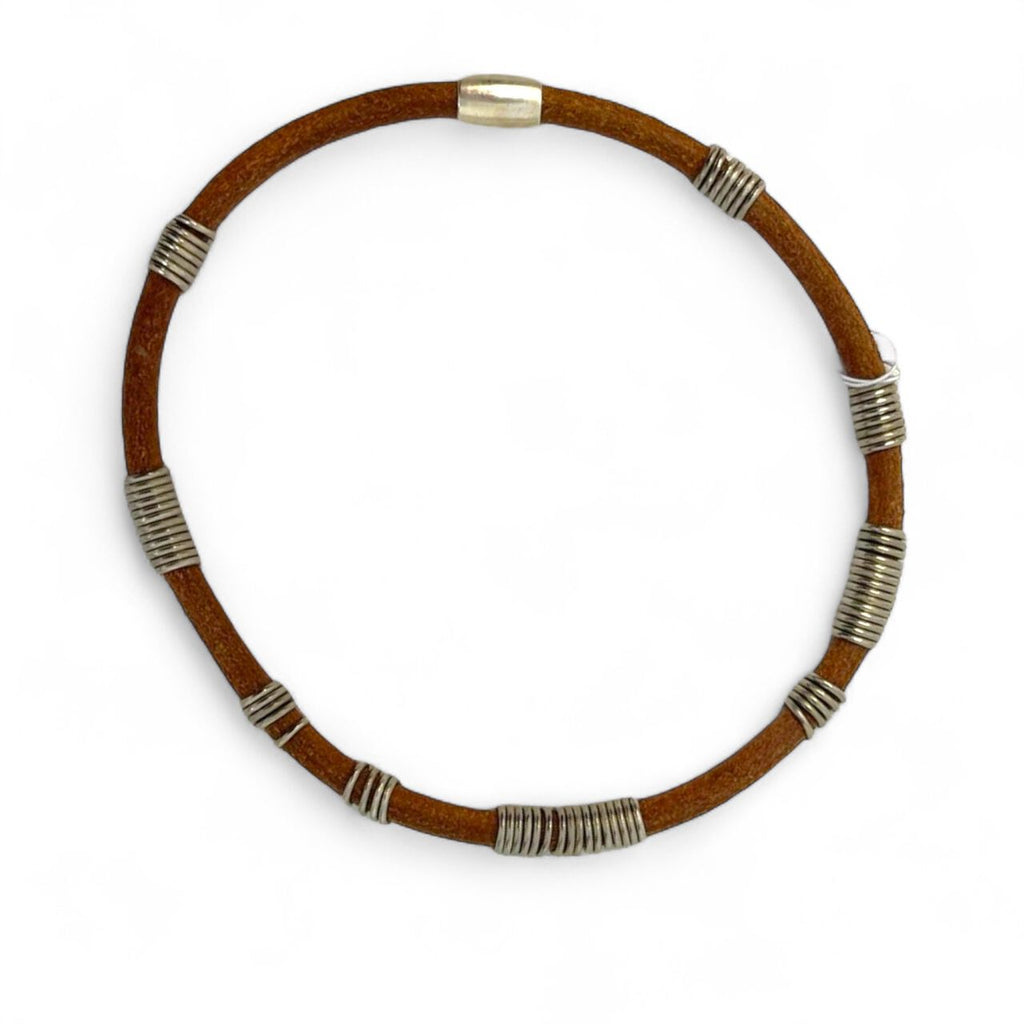 Ogrlica lokalne dizajnerke Manje Zeremski