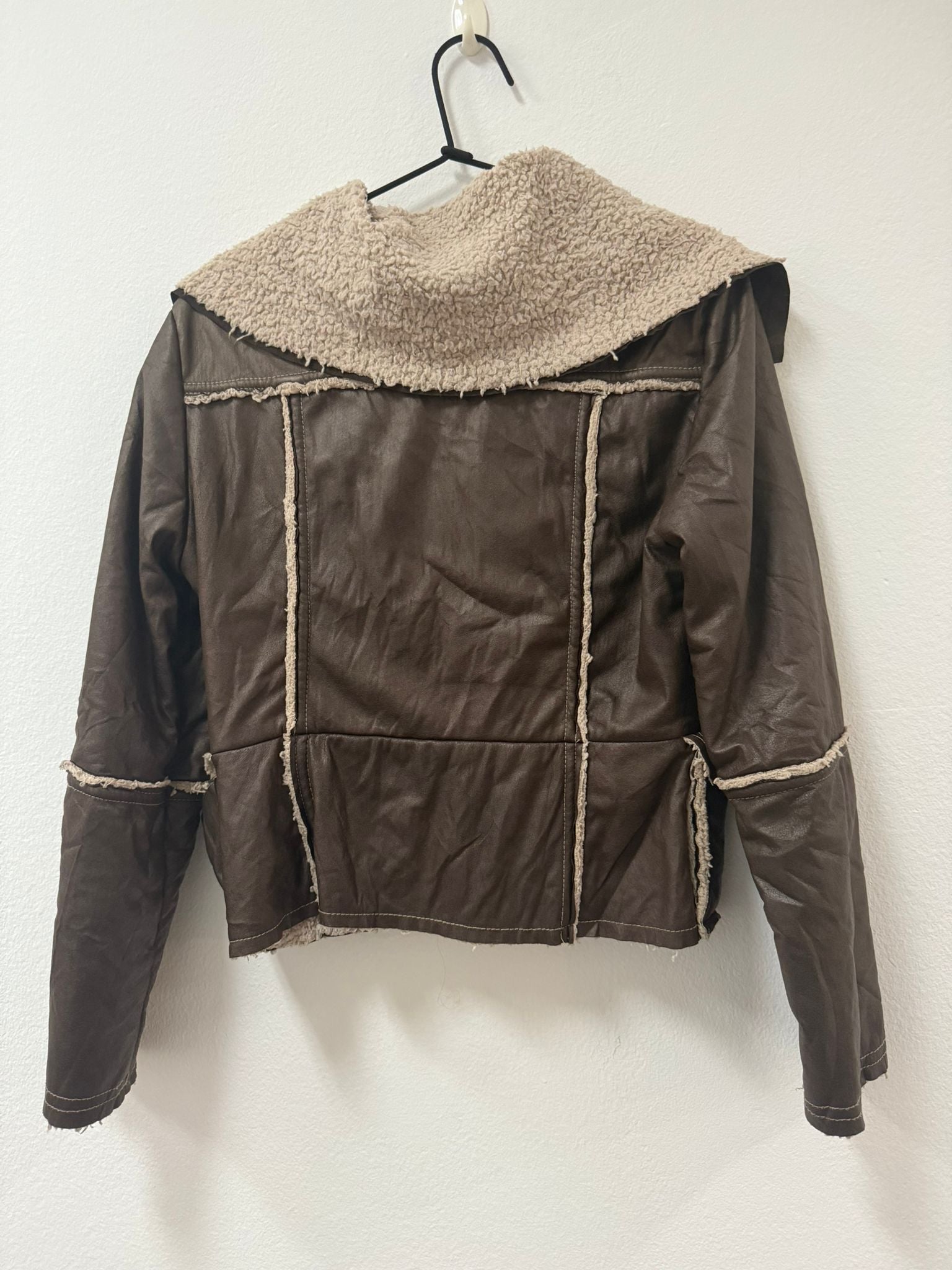 Vintage braon crop jakna