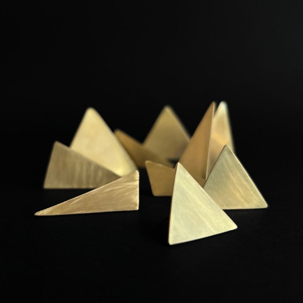 Triangle Brass Earrings / Trouglaste Minđuše od Mesinga