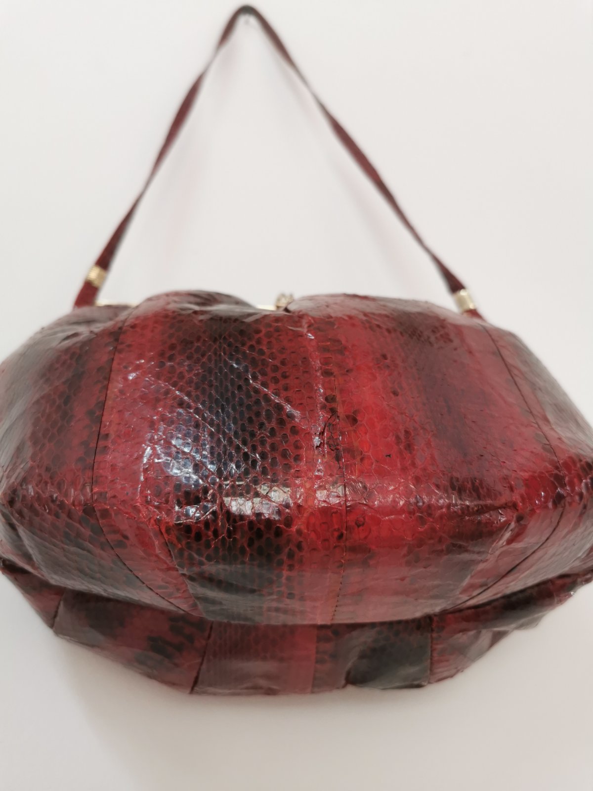 Dark Red Lizard Skin Bag / Tamno Crvena Torba od Gušterove Kože